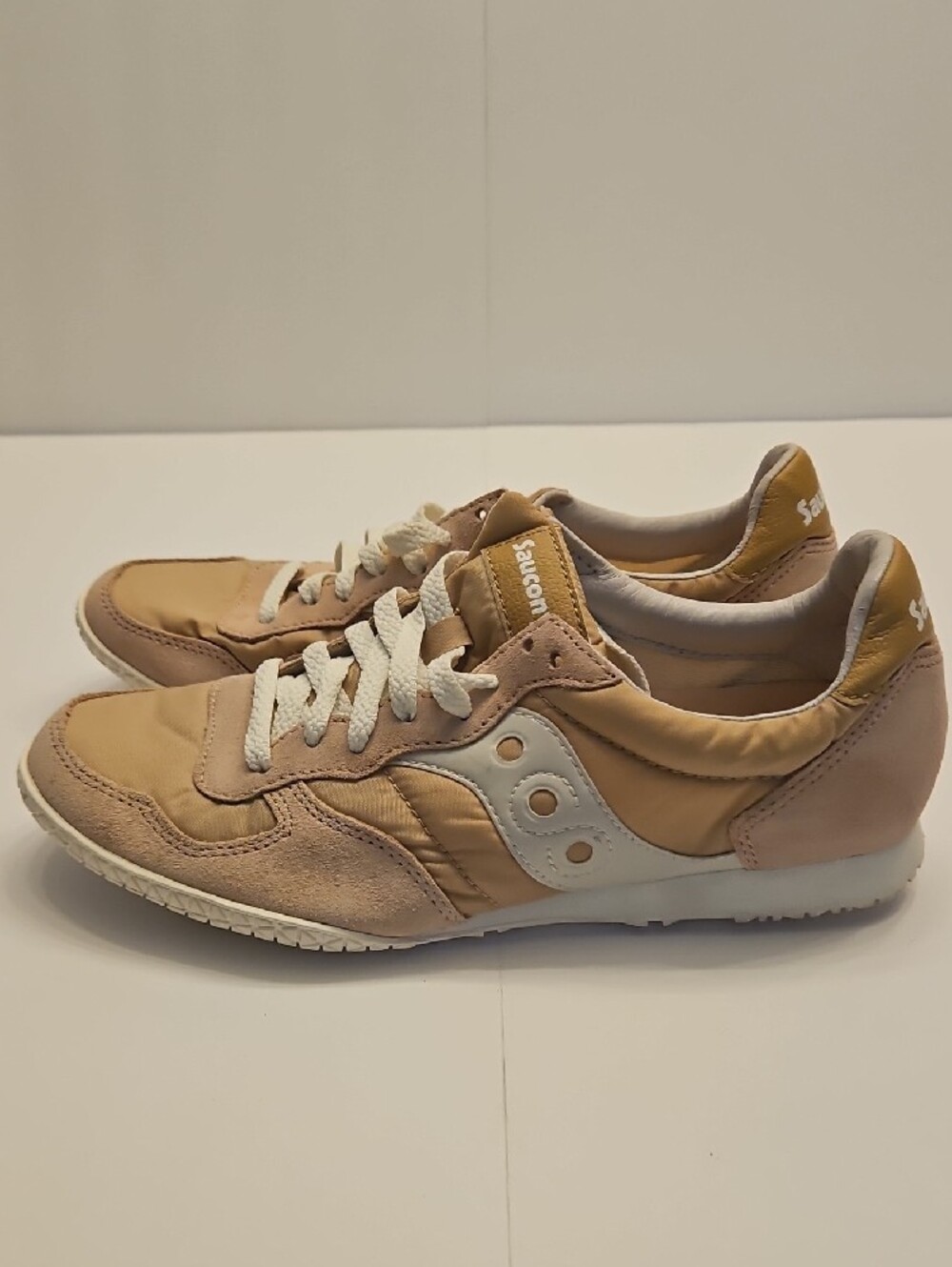 Saucony Original Bullet Neutral Beige Pink Low-Top Sneakers 9.5M Womens GUC - Picture 7 of 8